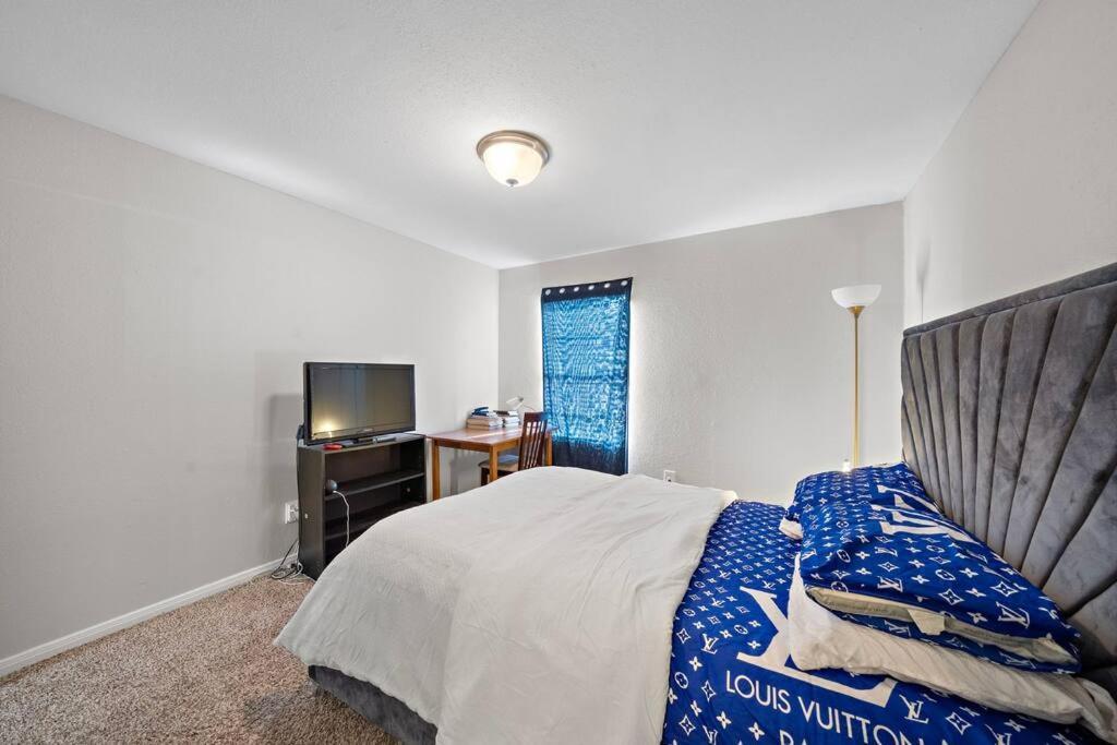 יוסטון Cozy, Dedicated Workspace, Fast Wi-Fi Apartment מראה חיצוני תמונה